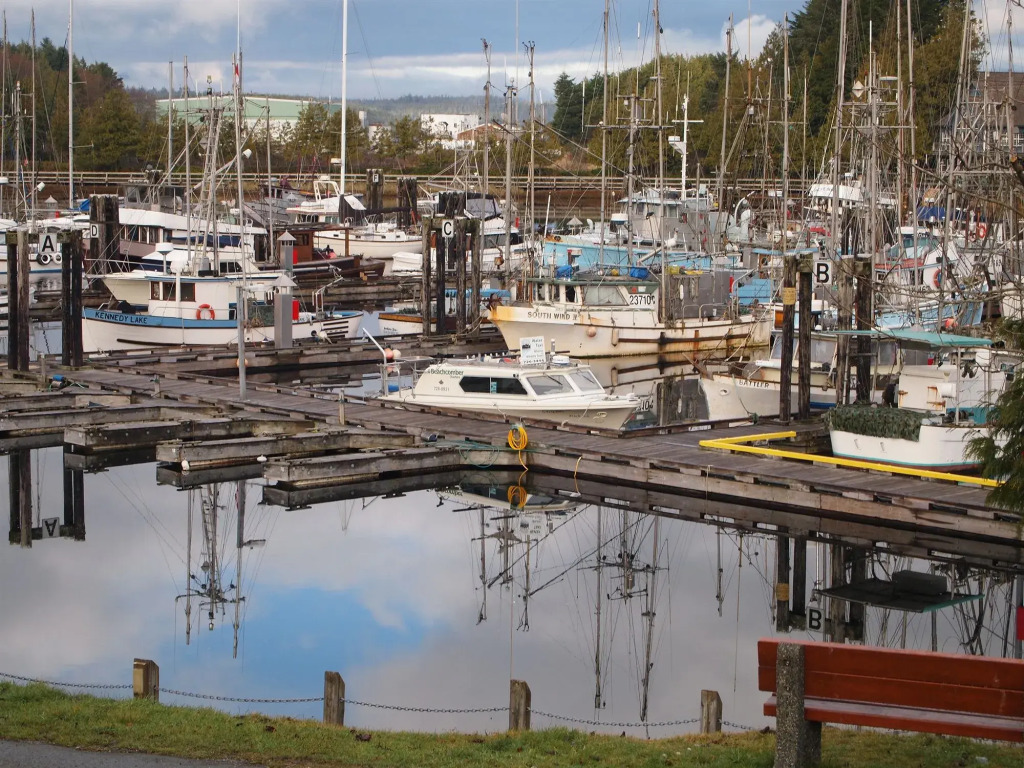 West Coast Motel on the Harbour