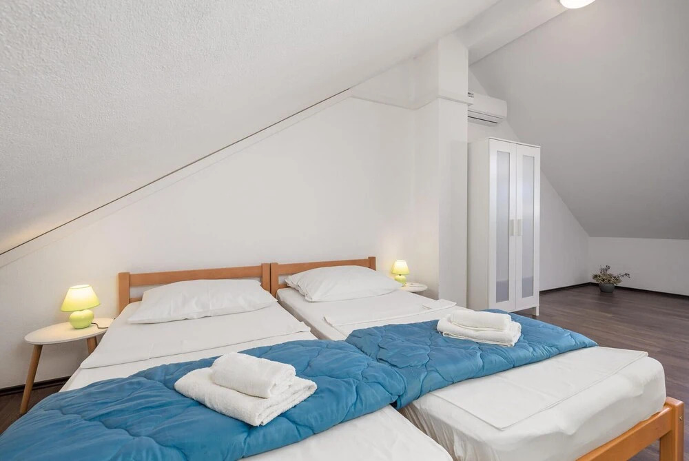 Awesome Apartment in Lukovo Sugarje With Wifi and 3 Bedrooms