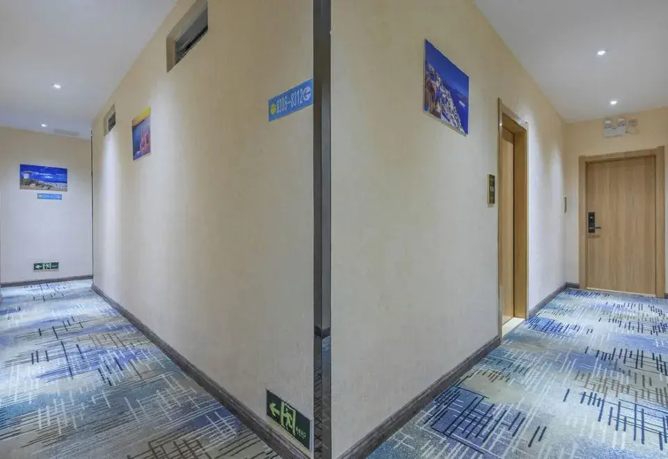 Guangzhou Hongxuan Fashion Hotel (Shiling Leather City)