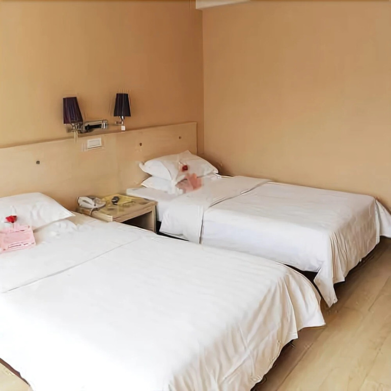 Ji Hotel (Changchun Railway Station)