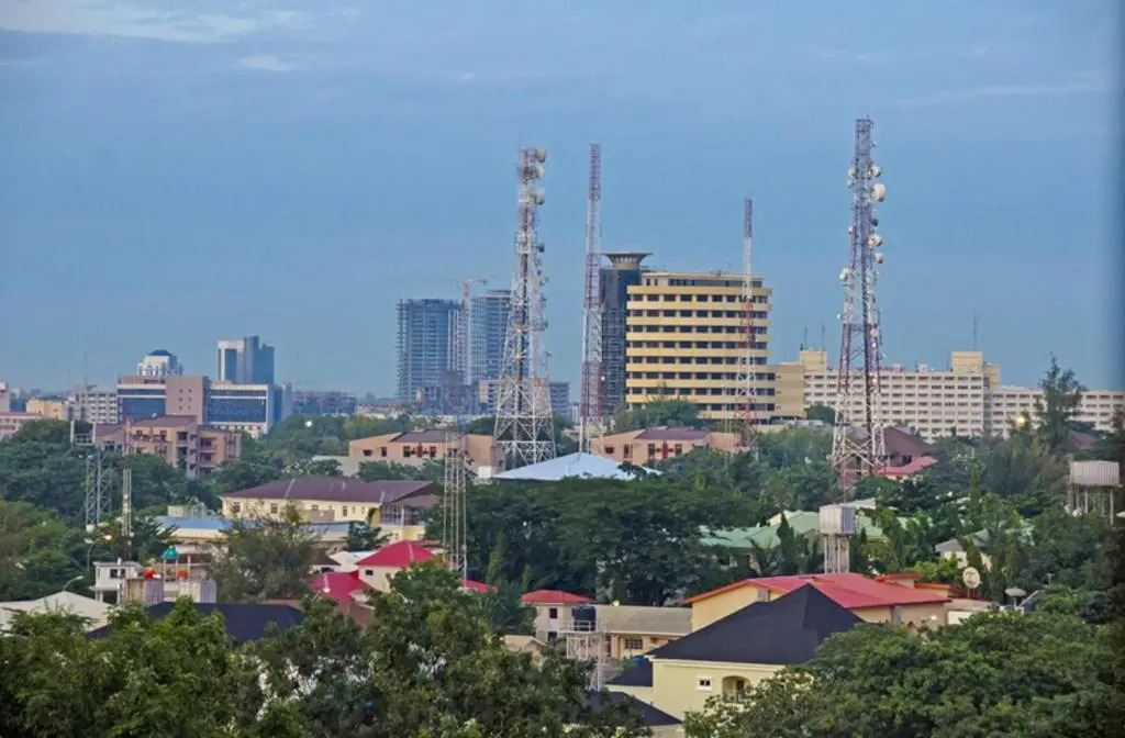 Smart 3 bed Apartment With Fast Wi-fi & 24hr Light