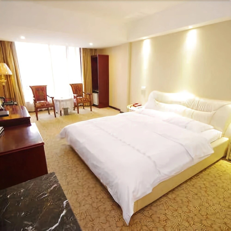 Lan Bo Hotel
