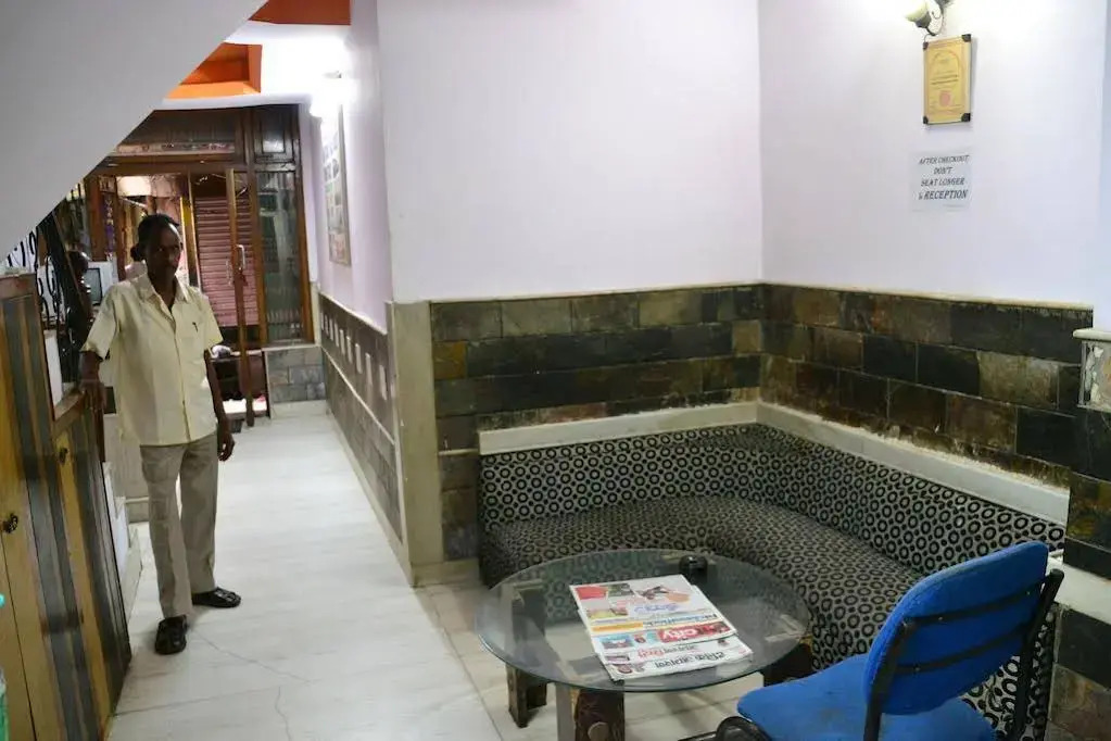Hotel Yes Please A Budget Friendly Guest House