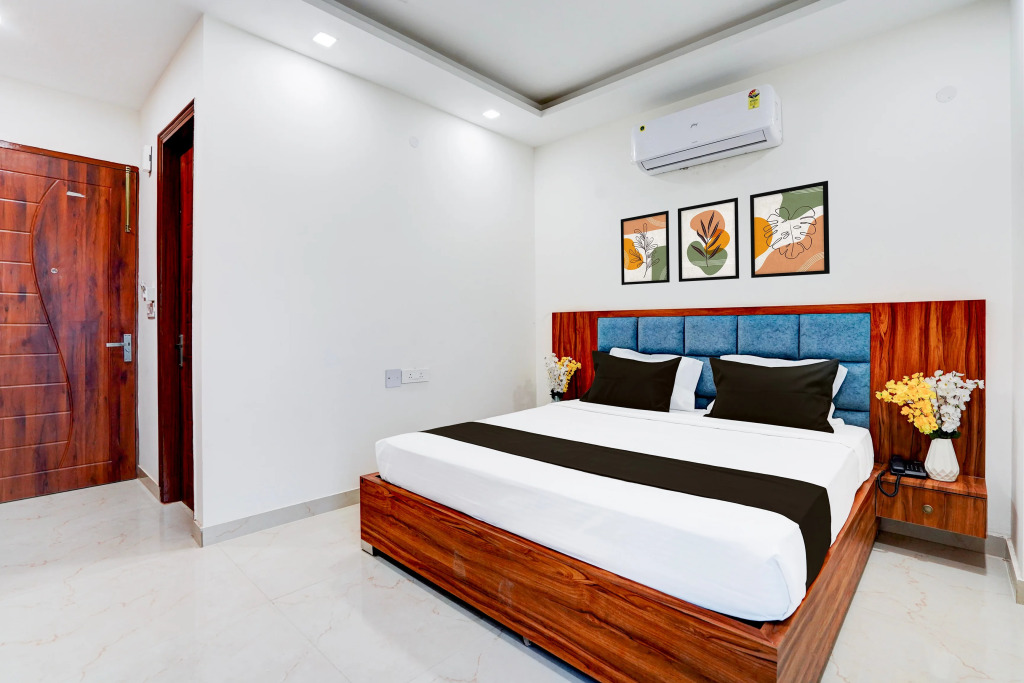 Super Townhouse Sector 93 Noida Expressway