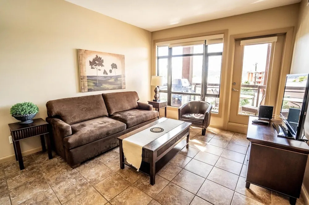 Lake Views at Playa Del Sol #408