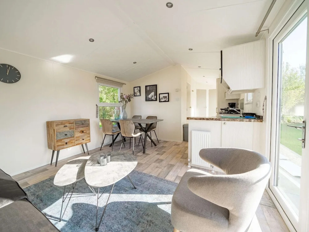 Chalet by Veluwemeer With Water Sports