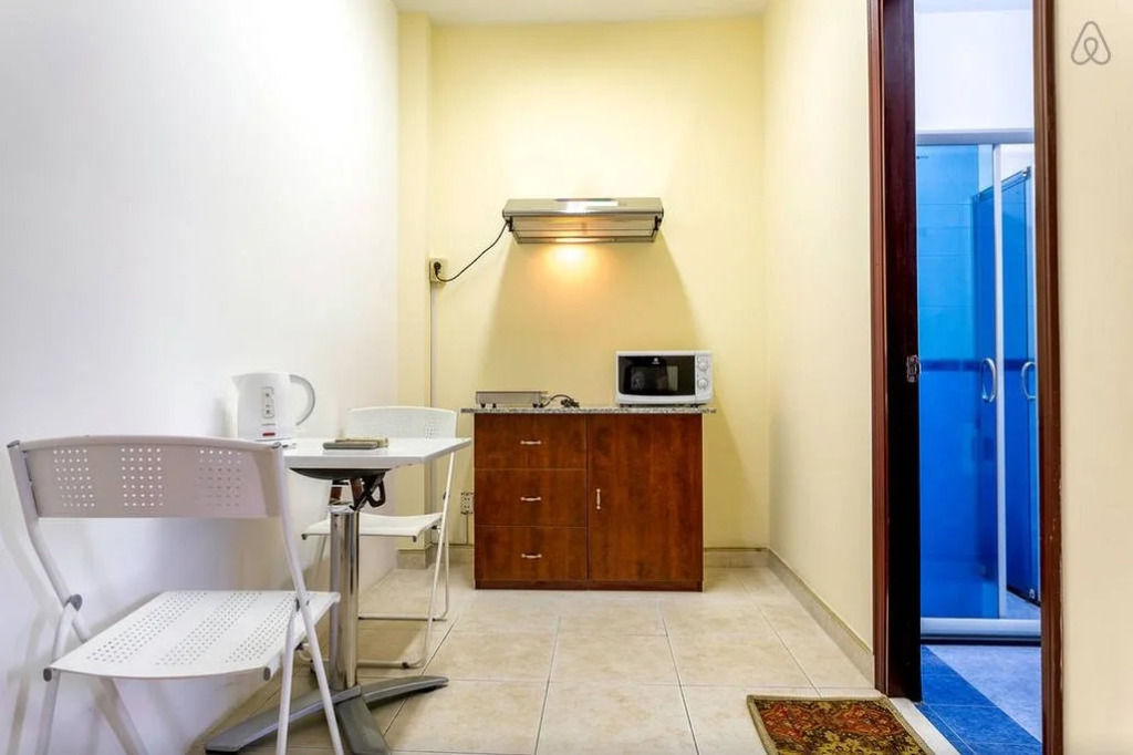 Springhome 3 Serviced Apartment