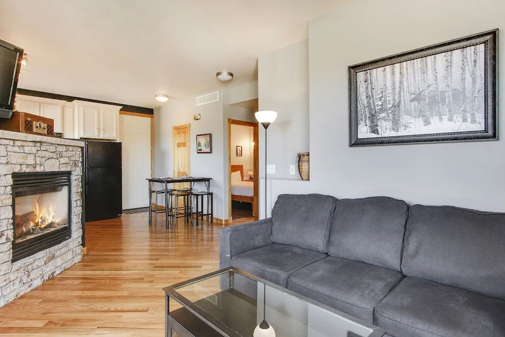 Mount Nimbus 12B - 3 Br Condo