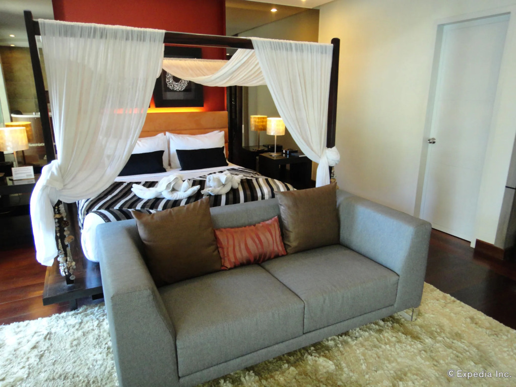 One Manalo Place