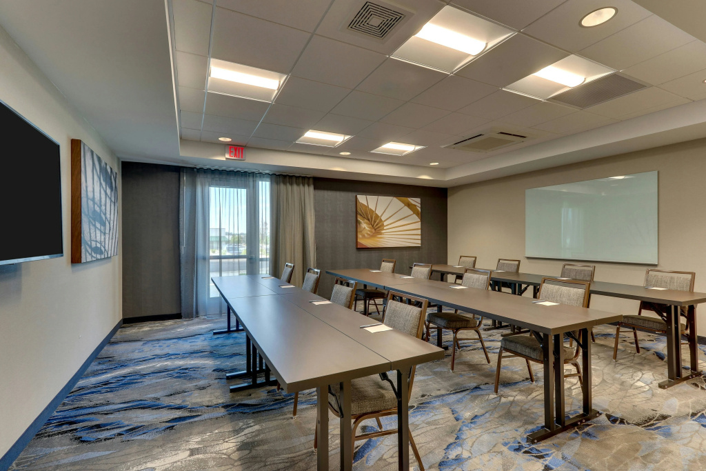 Fairfield Inn & Suites Warsaw