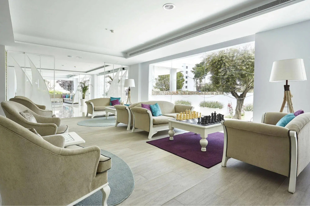 Grupotel Maritimo