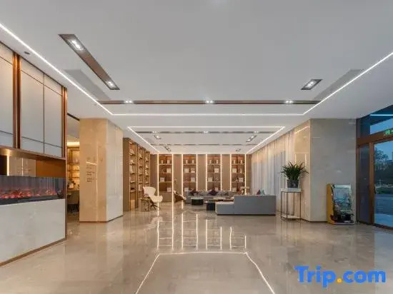 Lavande Hotel (Yangzhou Baoying Baitian North Road)