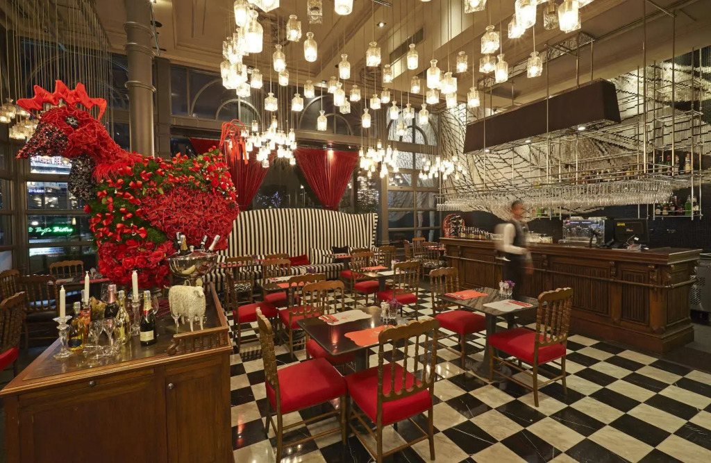 Woodlands Hotel and Resort Pattaya