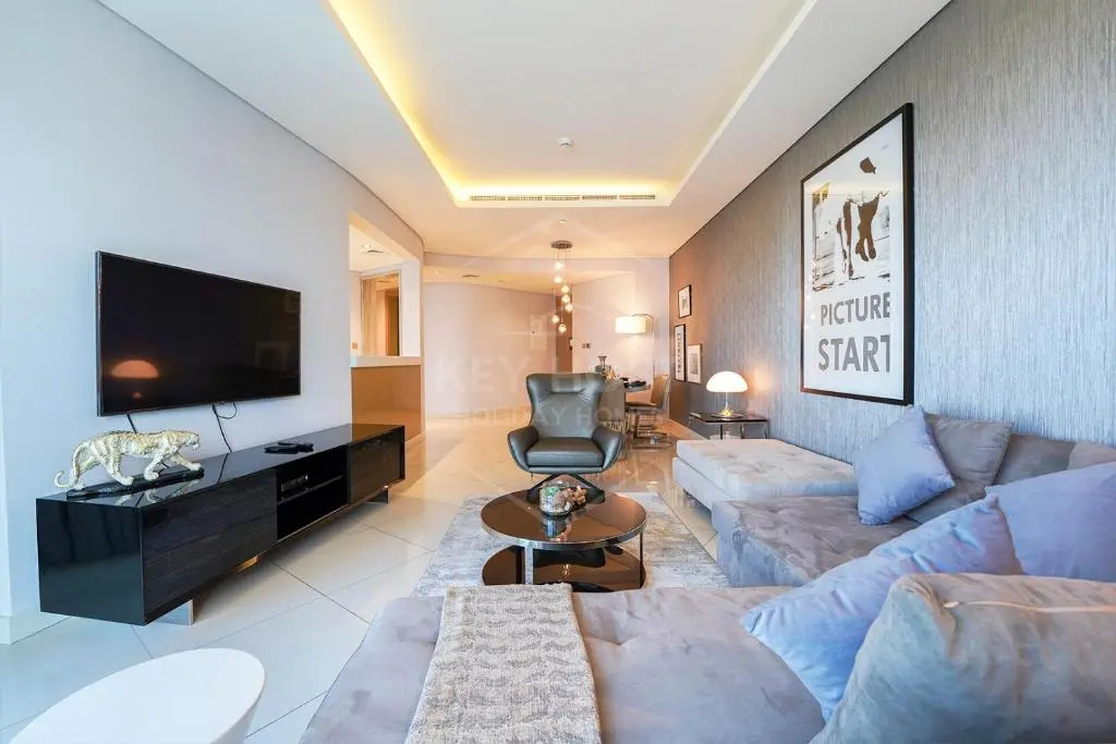 KeyHost - Luxury 3 BR Apt in Paramount Towers by Damac - K3850
