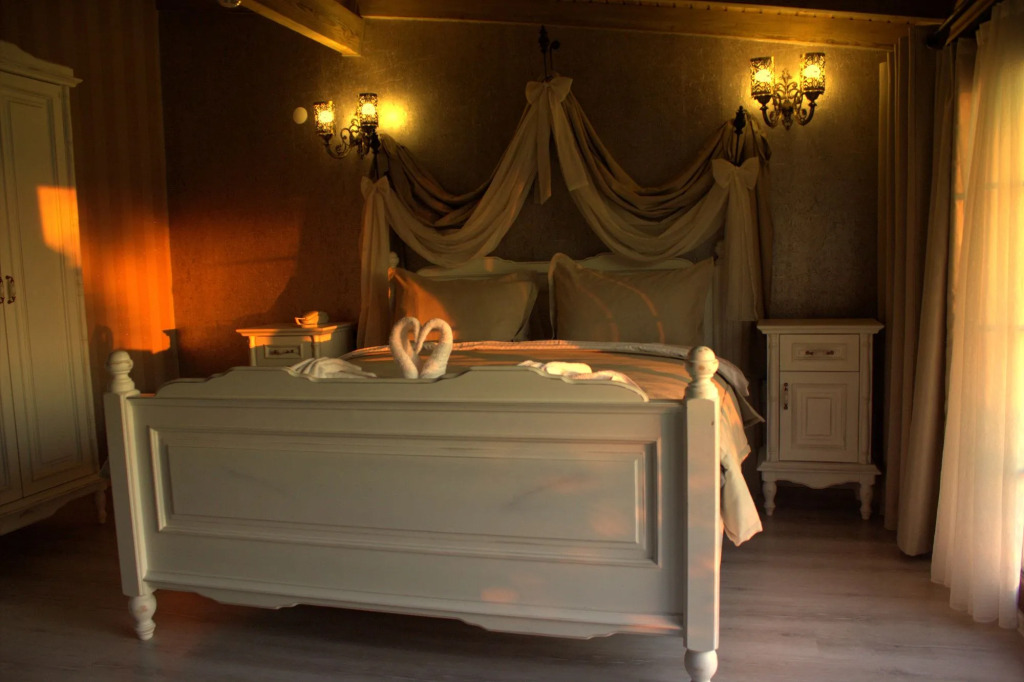 RA Hotel