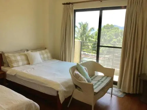 282 Hall B&B