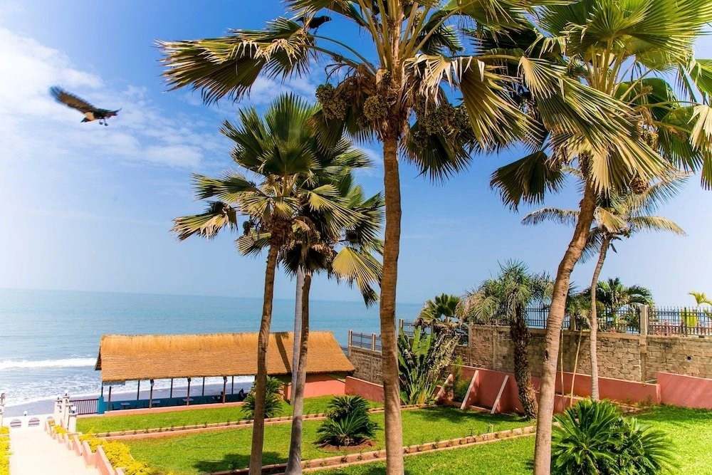 Safari Garden Hotel