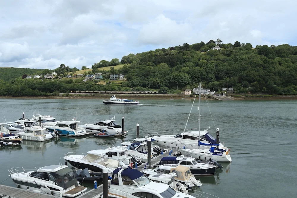 9 Dart Marina