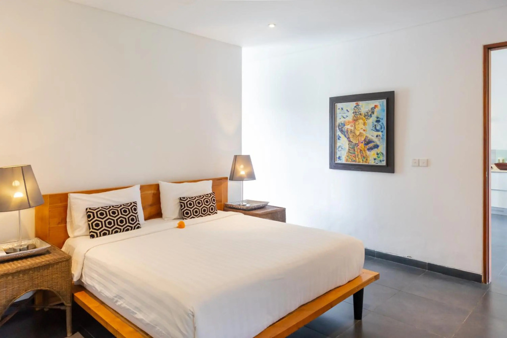 AC3UMA - Luxury Villa 3 BR in Canggu, Bali. with Private Style.