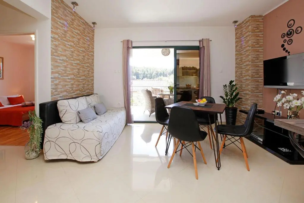 Apartments Triporte