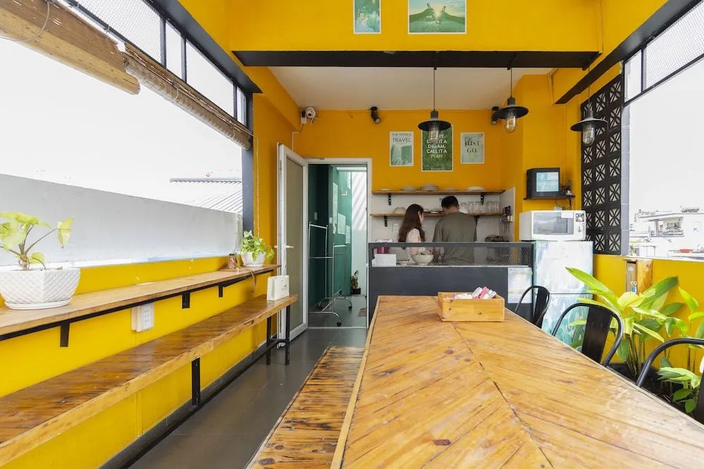 Pham Ngu Lao Center Chill House