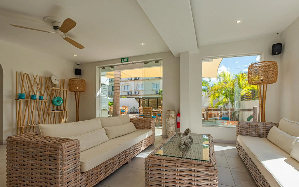 Seastar Hotel