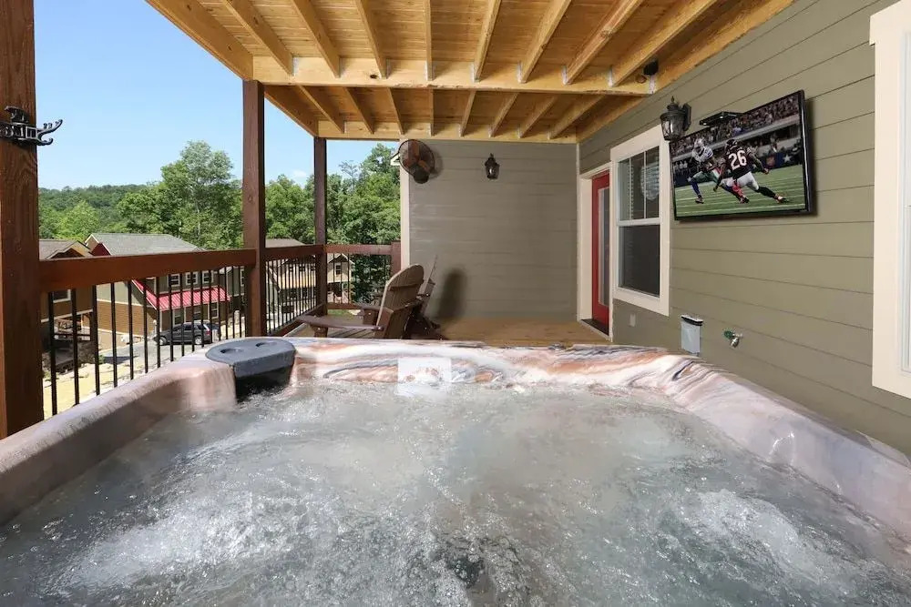 Dive Right In 4 Bedrooms 4.5 Bathrooms Cabin