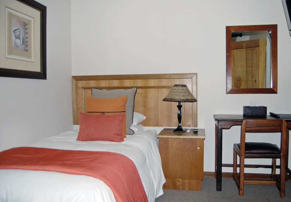 Sunward Park Guest House & Conference Centre