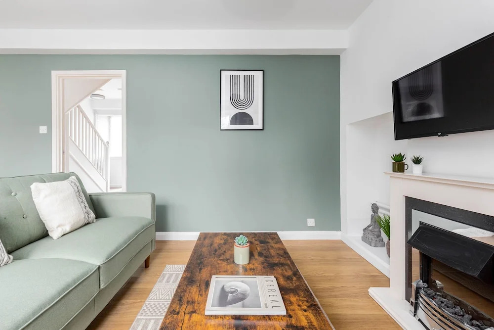 2 Bed Flat with Garden in Canonbury