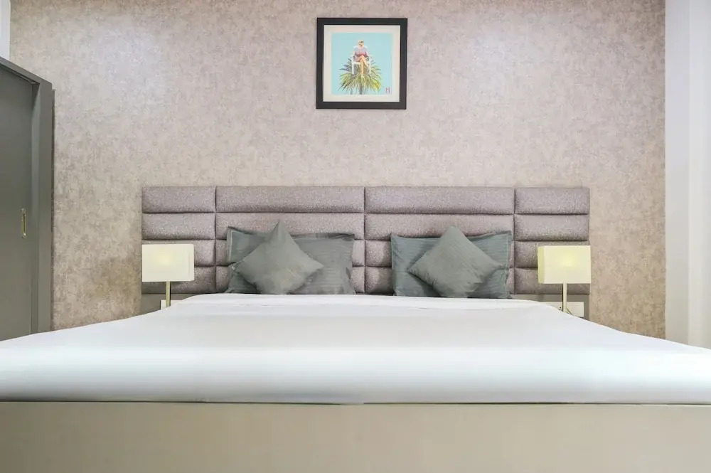 Housr Sector 28 Gurgaon Near IFFCO Chowk