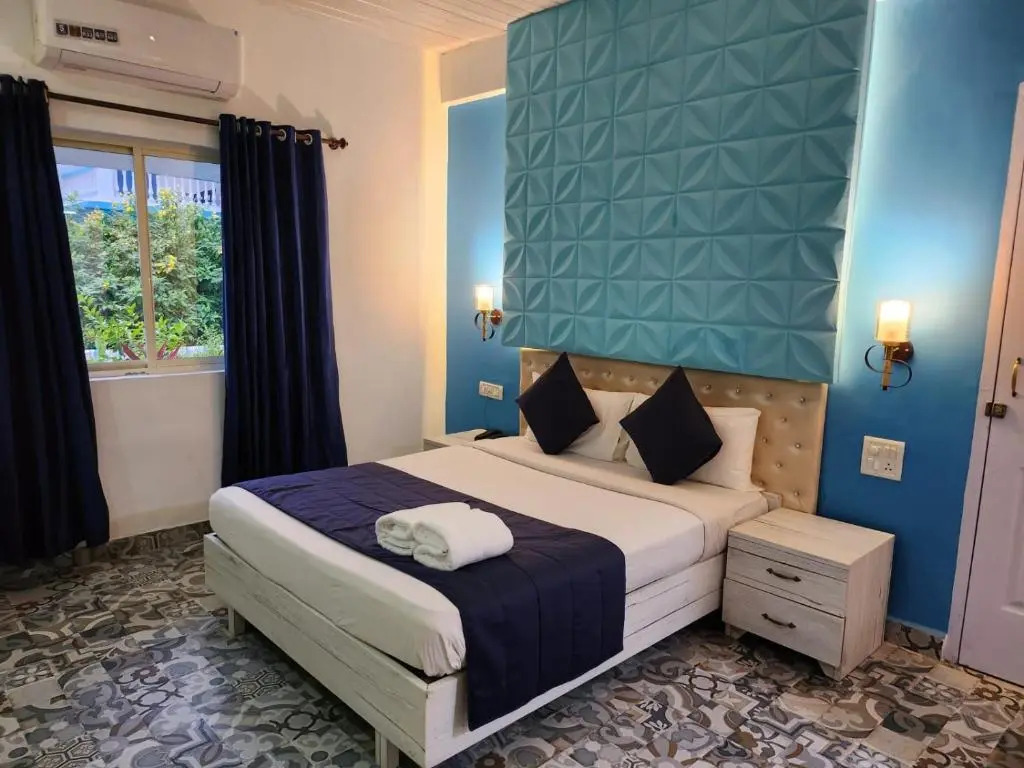 Paradise Village Beach Resort
