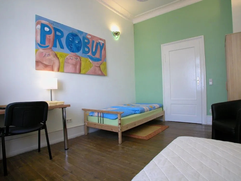 coLodging Mannheim - private rooms & kitchen