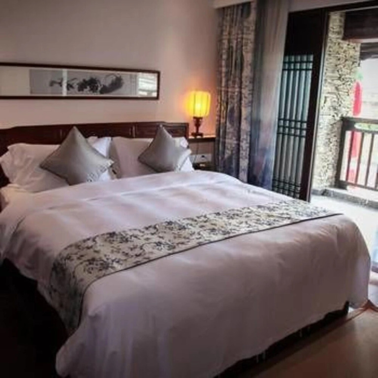 Aishu Shanfang Culture Guest House