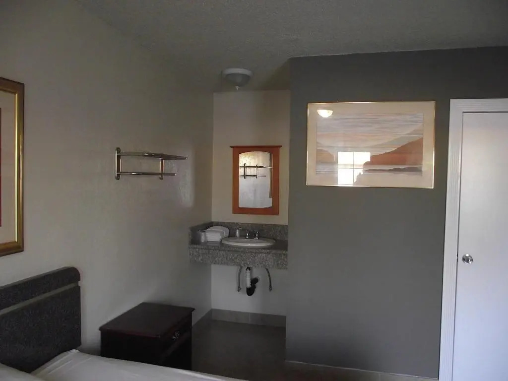 Sand Piper Motel South Central Los Angeles