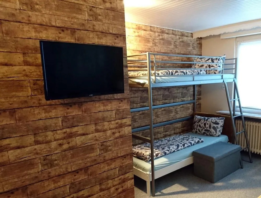 City Apartment S & W