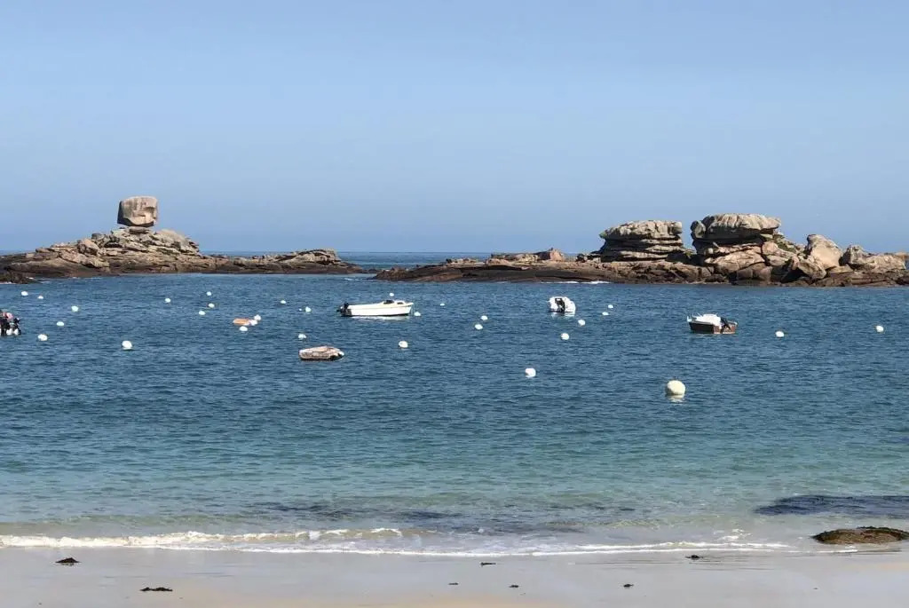 Maison Bretonne À 200m de la Mer À Proximité de L'Ile Renote À Trégastel - Ref 76