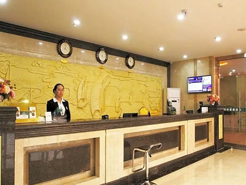 GreenTree Inn ZhangJiaKou XiaHuaYuan Government XinChen Road Express Hotel