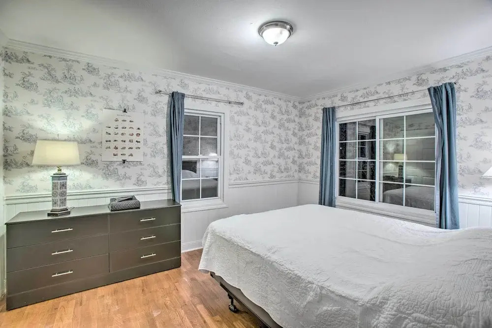 Walkable Neighborhood: Family Home in Wheat Ridge
