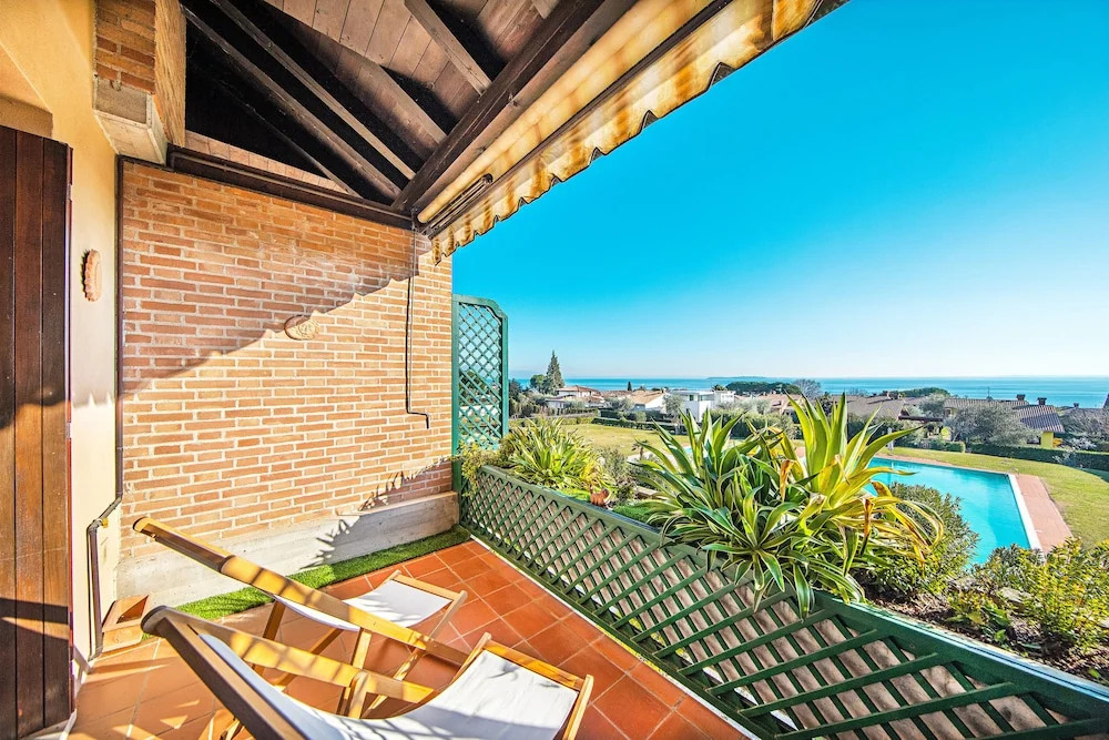 Residence Moniga Porto 1-08 by Wonderful Italy