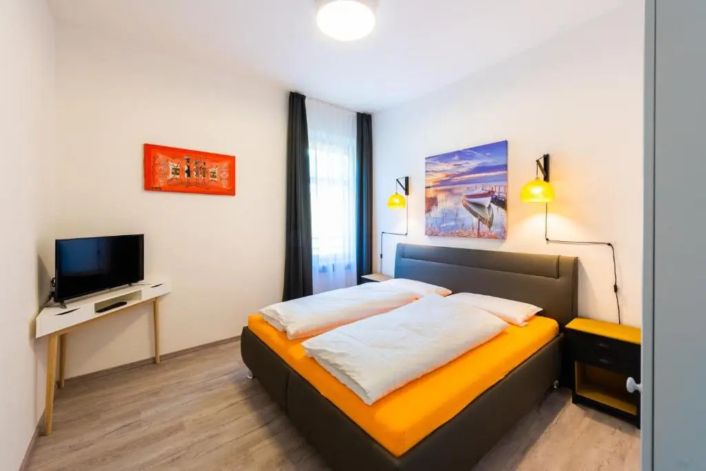 Laras Guesthouse