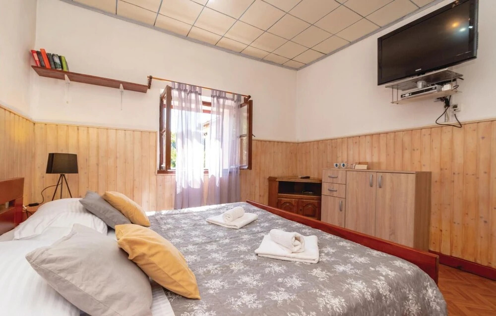 Awesome Home in Vela Luka With Wifi and 3 Bedrooms