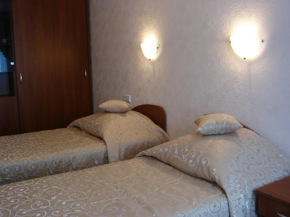 Hotel Znannya