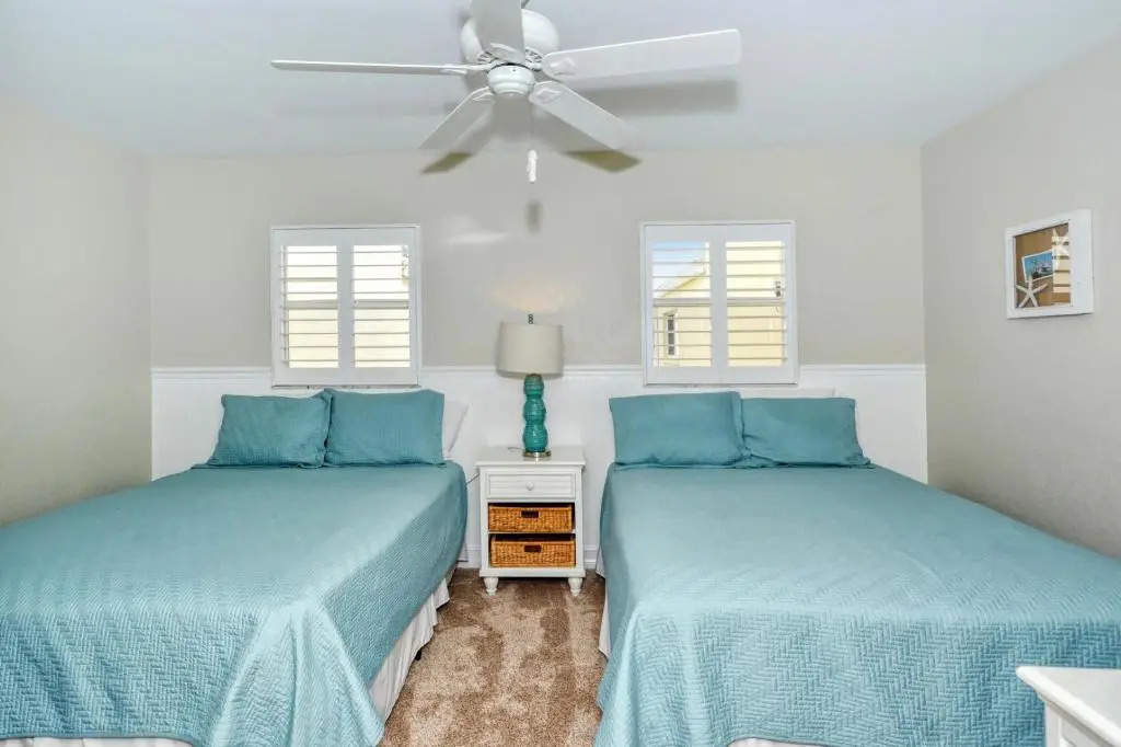 LaPlaya 102B-Directly on the beach with the warm Gulf waters waiting!