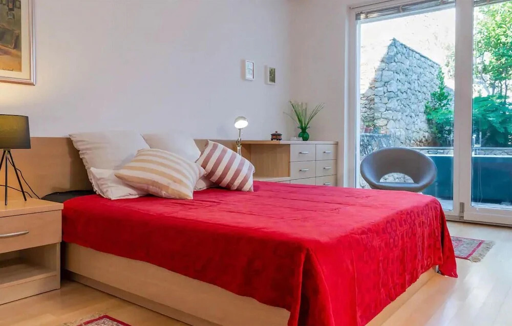 Beautiful Home in Bobovisca - Milna With Wifi and 3 Bedrooms