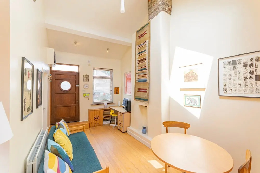 2 Bedroom City Cottage In Pheonix Park