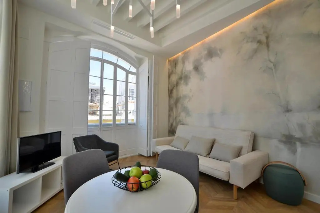 Plaza Mina Suites by Luxury Suites Cadiz