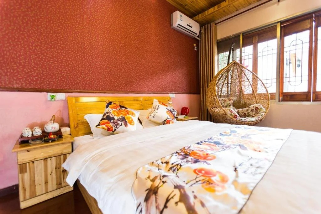 Yiyun South Lake Gallery Boutique Hotel