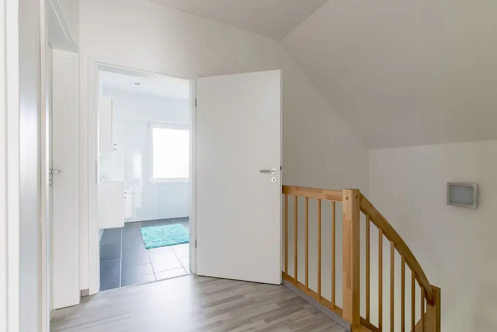 Private House Best Hain (5553)