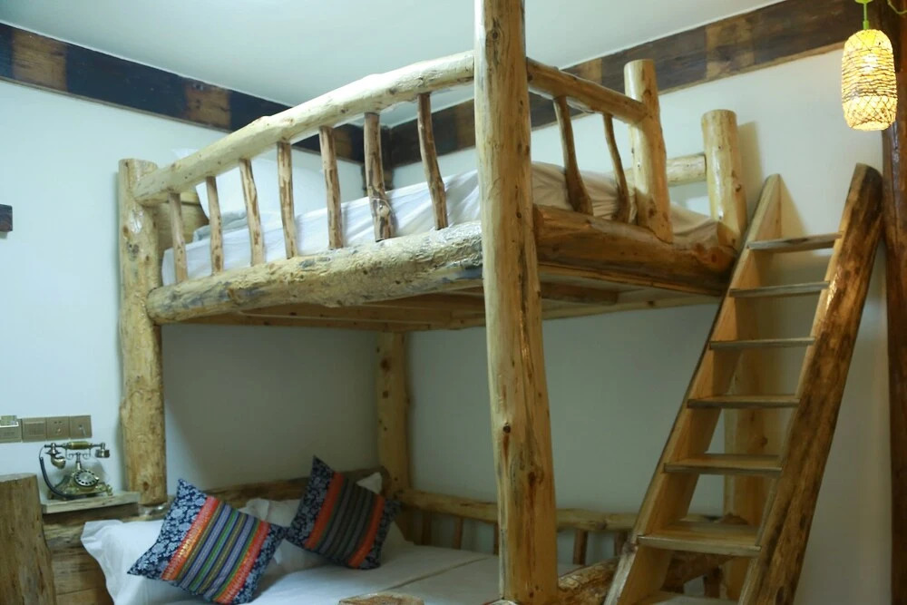 Xiangxi Cultural Inn in the Dream
