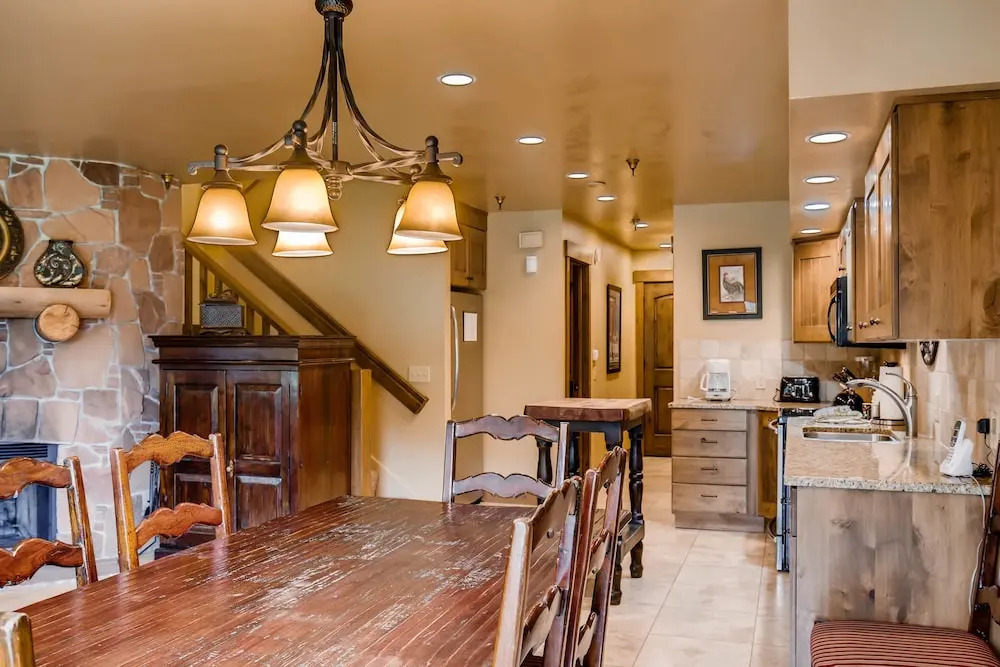 Powder Ridge Skier's Retreat by Avantstay Large Modern Home Close to Park City Resort w/ Views